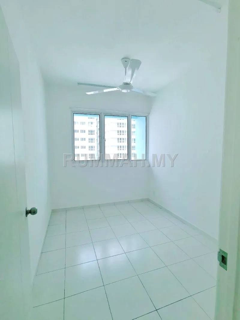 condo in Tanjung Tokong, Penang — photo 3