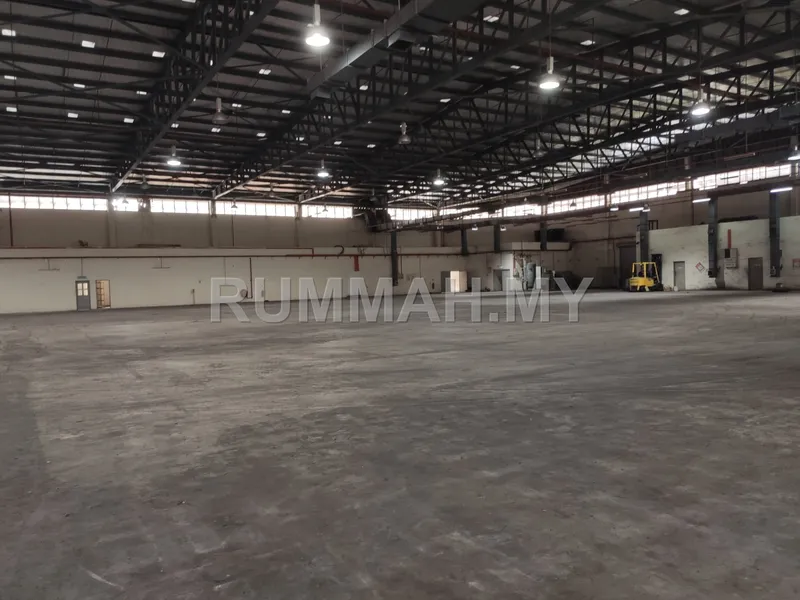 Factory/Warehouse for Rent @ Perindustrian Bukit Minyak, Simpang Ampat | 1600amp