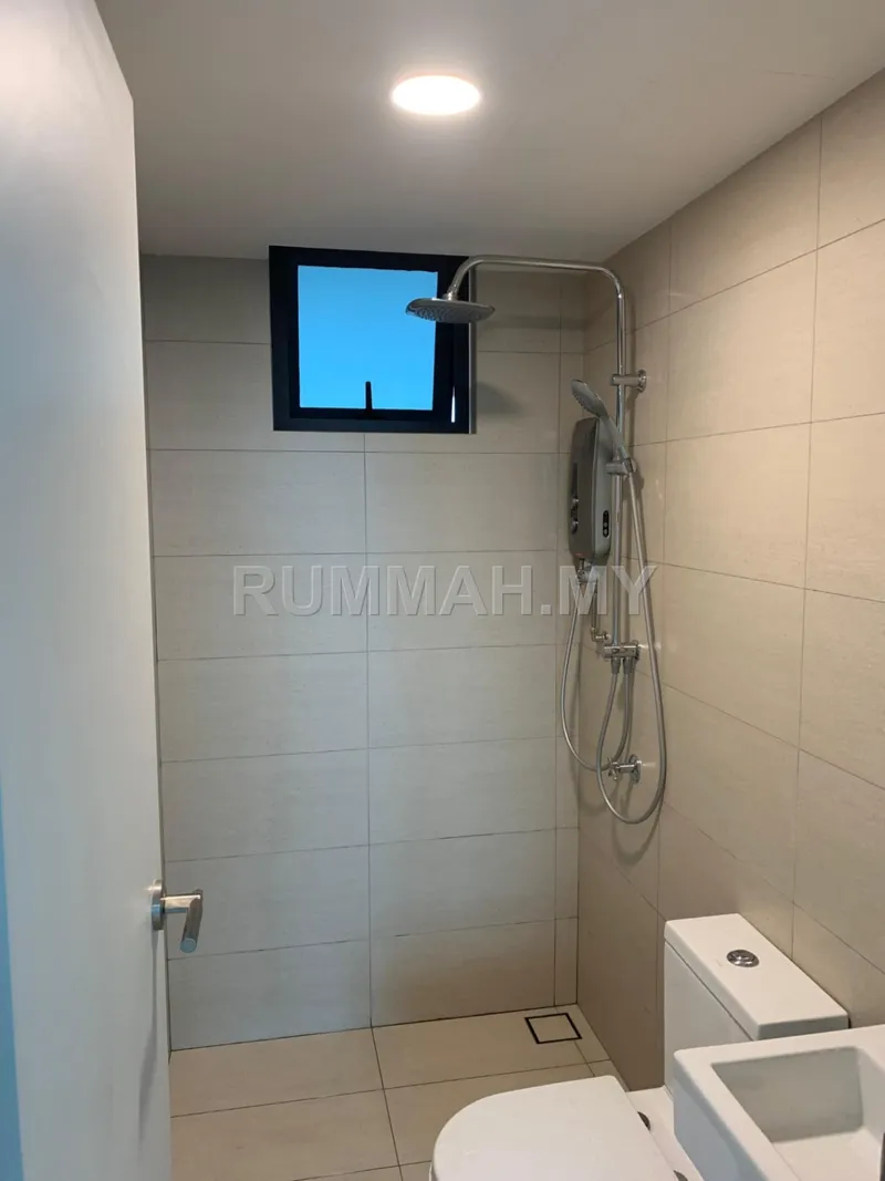 condo in Jelutong, Penang — photo 3