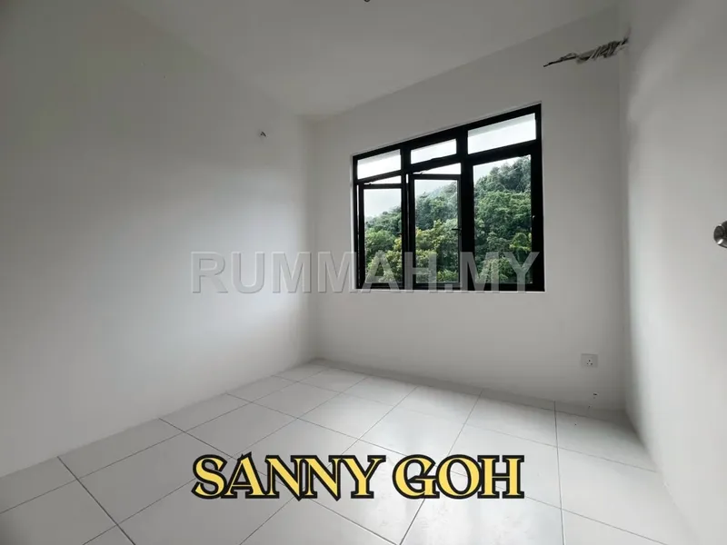 3-bedroom condo for sale in Bukit Jambul, Penang