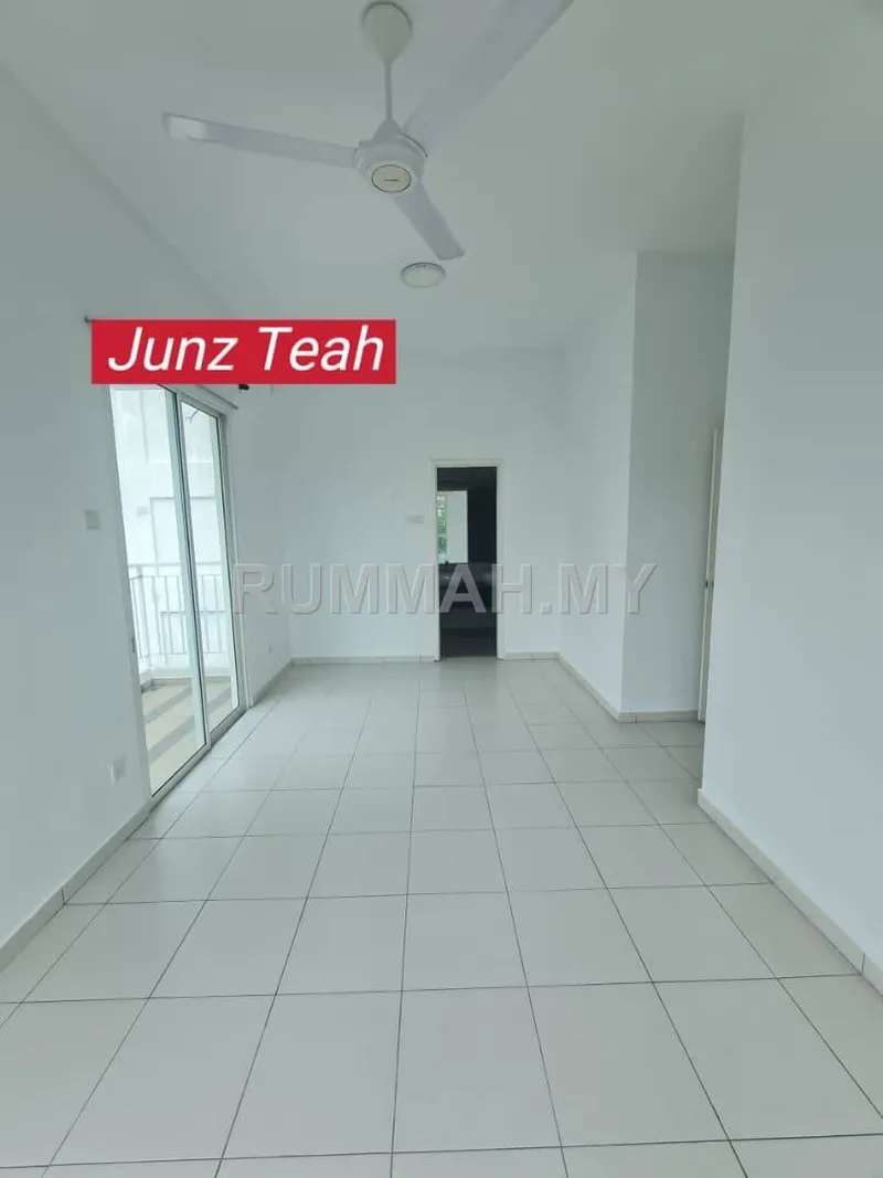 condo in Sungai Ara, Penang — photo 2