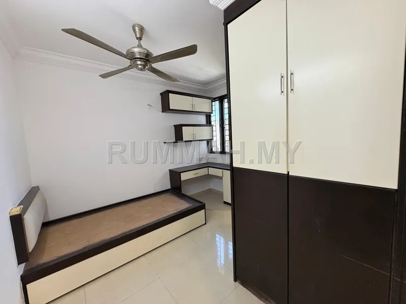 condo in Jelutong, Penang — photo 3