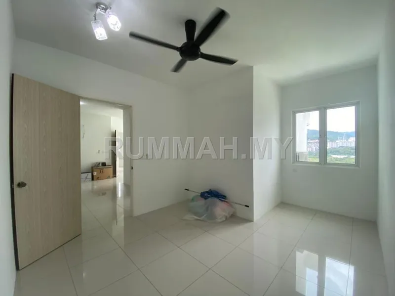 condo in Sungai Ara, Penang — photo 2