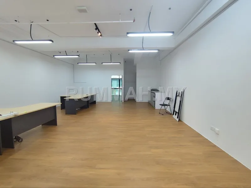 Furnish Kenwingston Business Centre Office Space,Cyberjaya