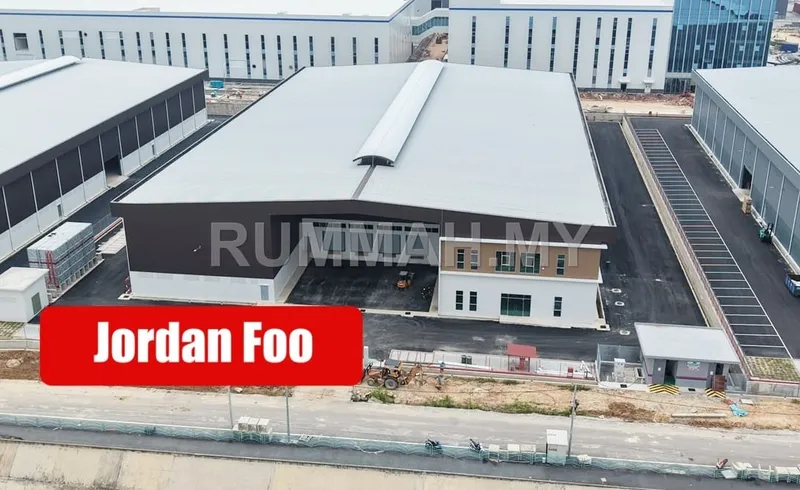Brand New Detached Warehouse Padang Meha Kulim 1200 amps high ceiling