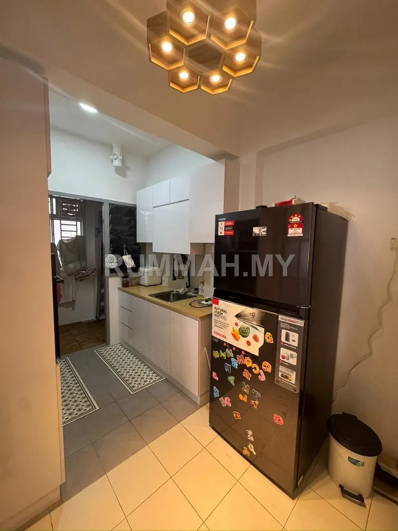 condo in Pasir gudang, Johor — photo 2
