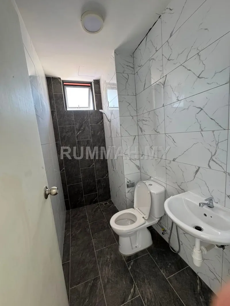 condo in Bukit Minyak, Penang — photo 3