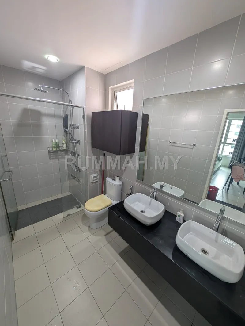 condo in Sungai Ara, Penang — photo 2