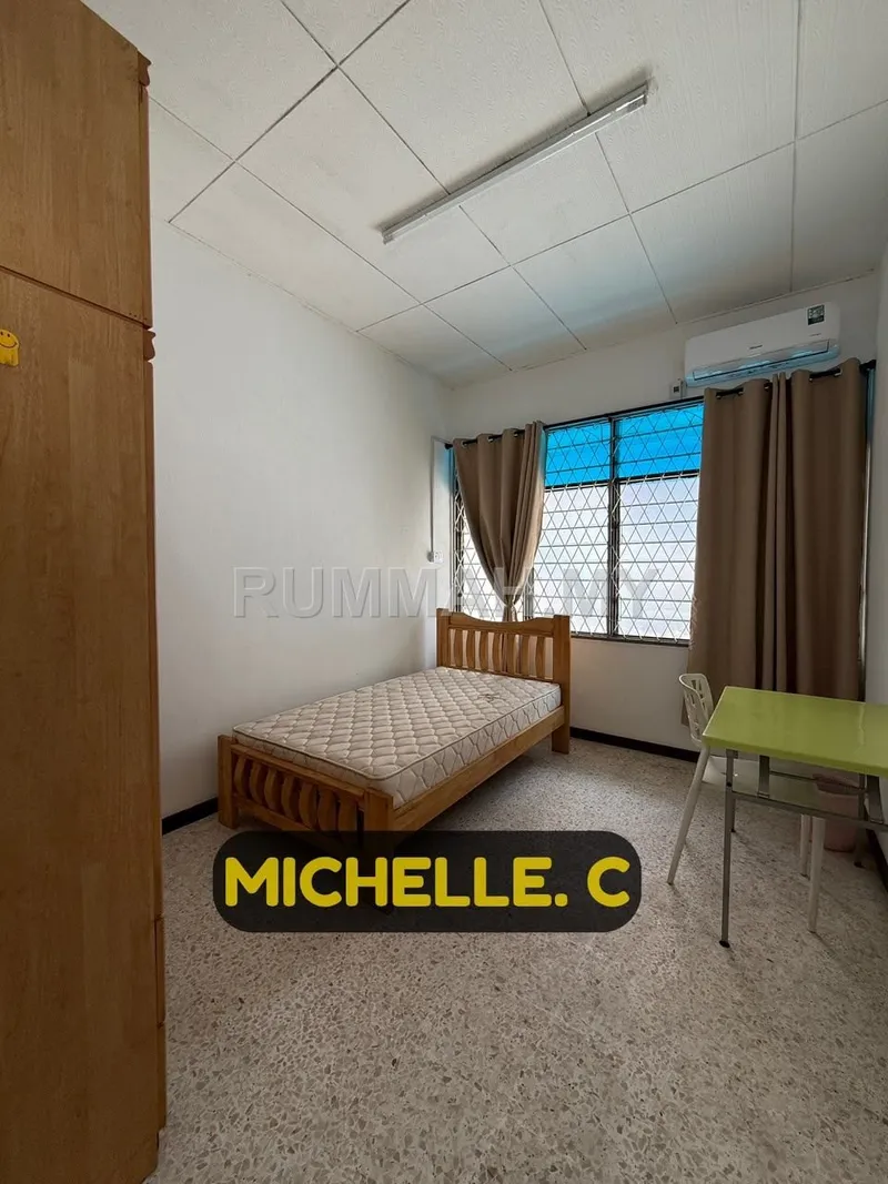 house in Sungai Dua Island, Penang — photo 3