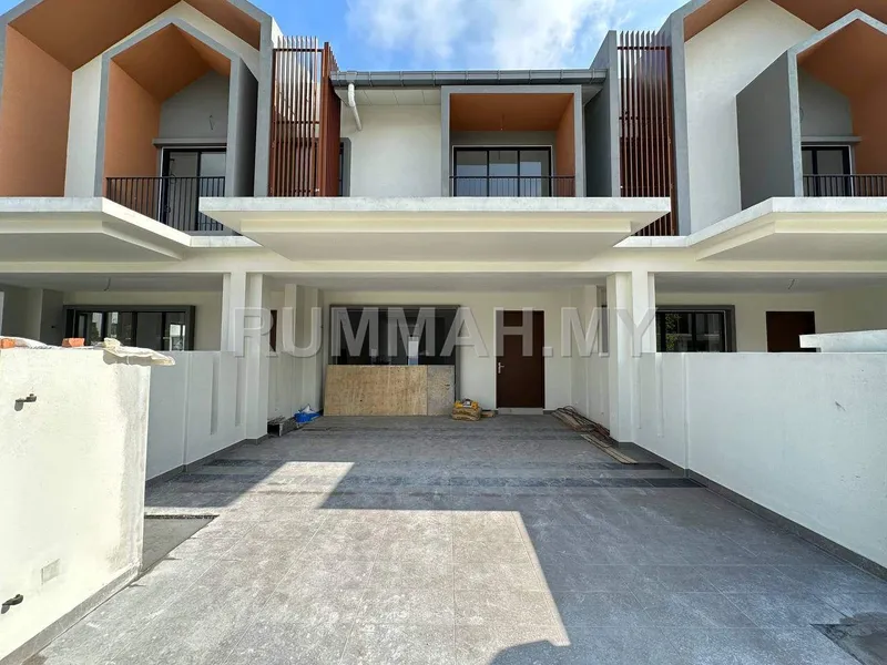 house in puchong, Selangor — photo 2