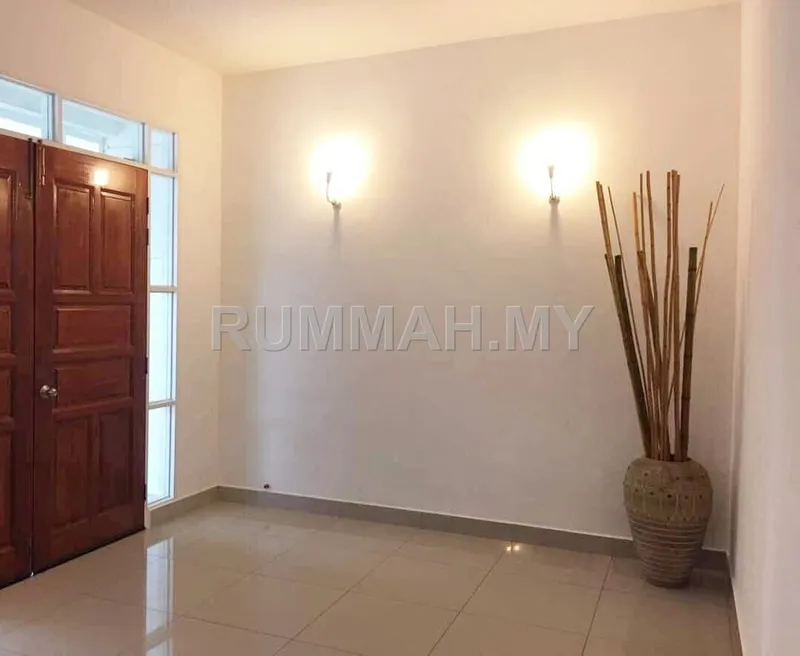 house in Sungai Nibong, Penang — photo 2