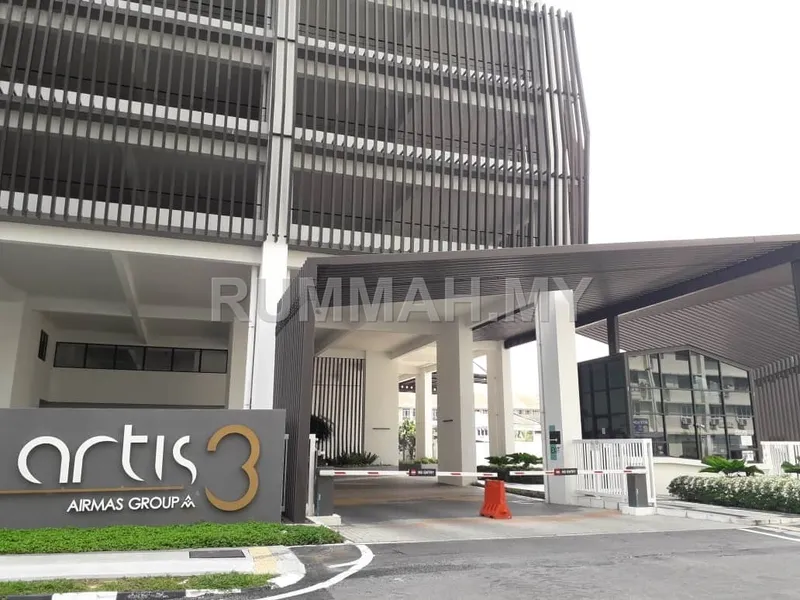 3-bedroom condo for sale in Jelutong, Penang - Artis 3 Condo Jelutong Pool View