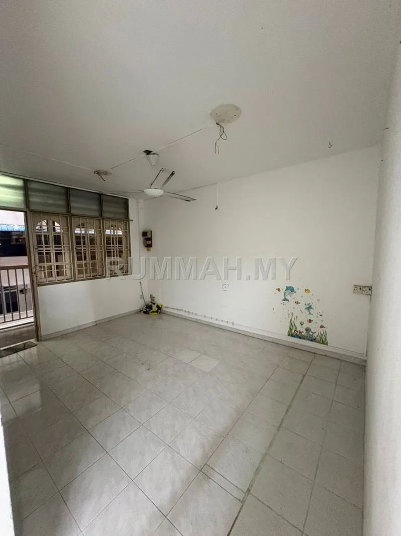 2-bedroom condo for sale in Jelutong, Penang - TAMAN SERI DAMAI FLAT IJM