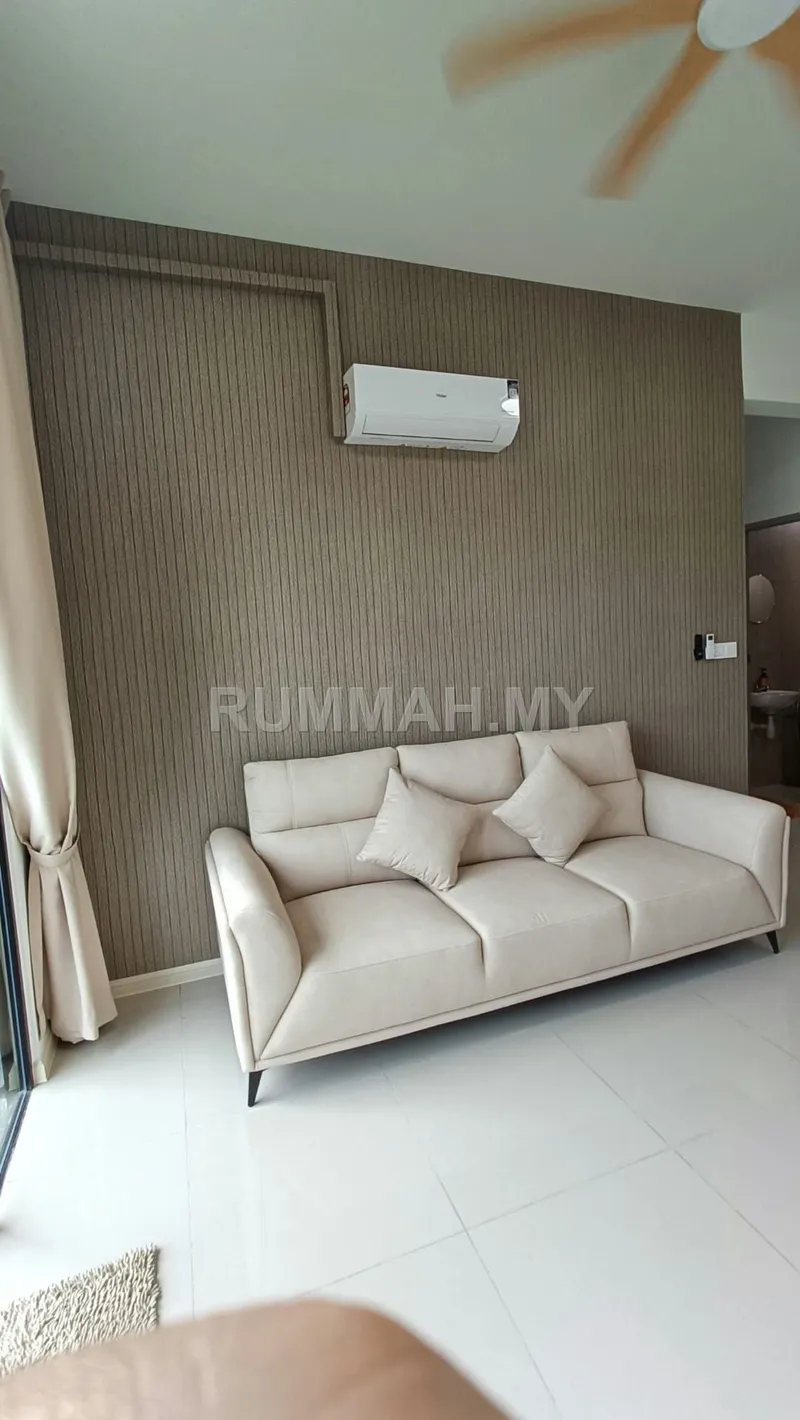 condo in Teluk Kumbar, Penang — photo 2