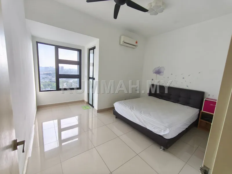 condo in Taman Mas Puchong, Selangor — photo 3