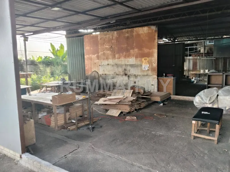 industrial in serdang, Selangor — photo 2