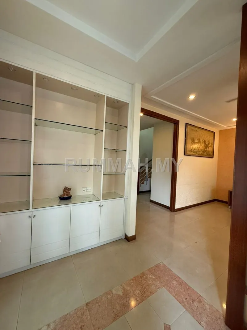 house in Gelugor, Penang — photo 3
