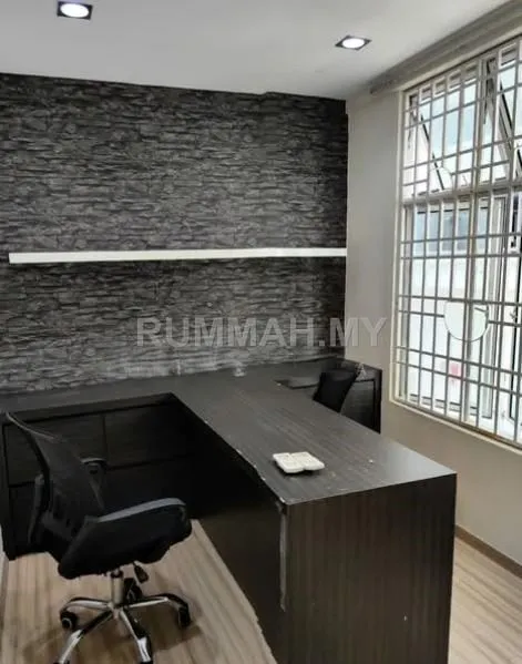 commercial in Jelutong, Penang — photo 3