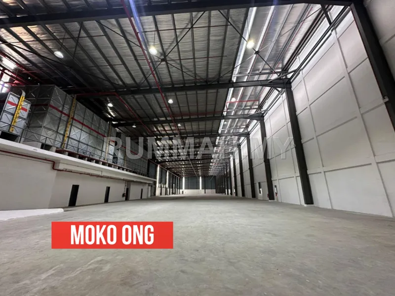 1.5 Storey Warehouse For Rent @ Kawasan Perusahaan Prai / Perai
