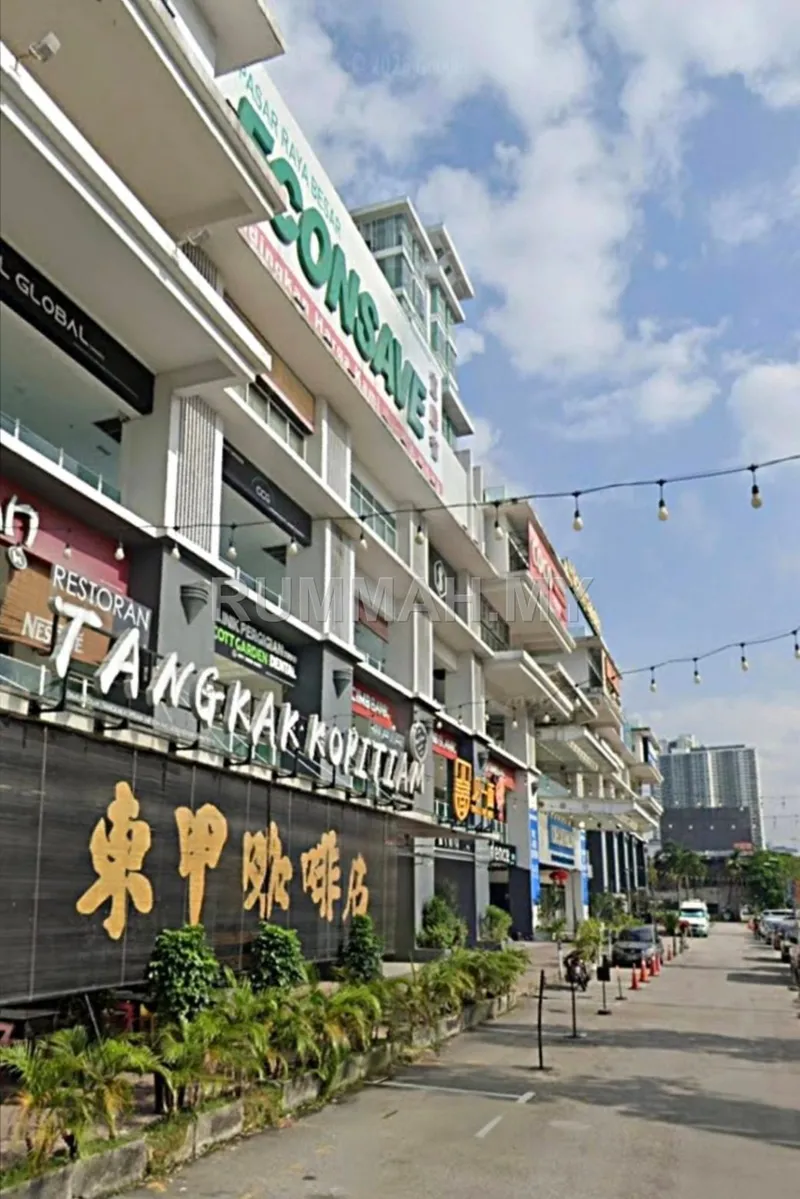 commercial in Old Klang Road, Kuala Lumpur — photo 2