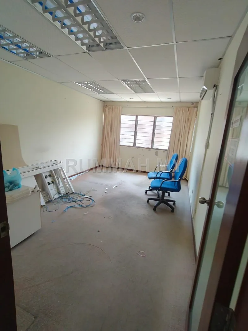 commercial in Sungai Ara, Penang — photo 3