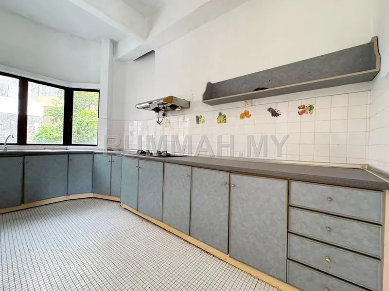 house in Batu Ferringhi, Penang — photo 3