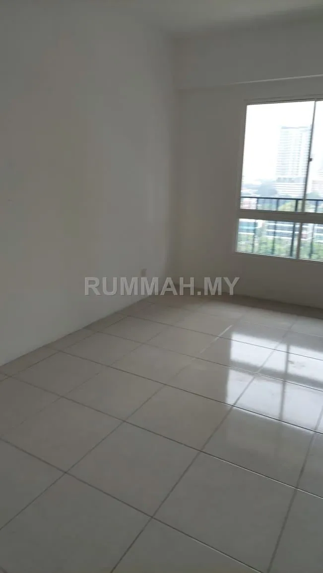 condo in Jelutong, Penang — photo 3