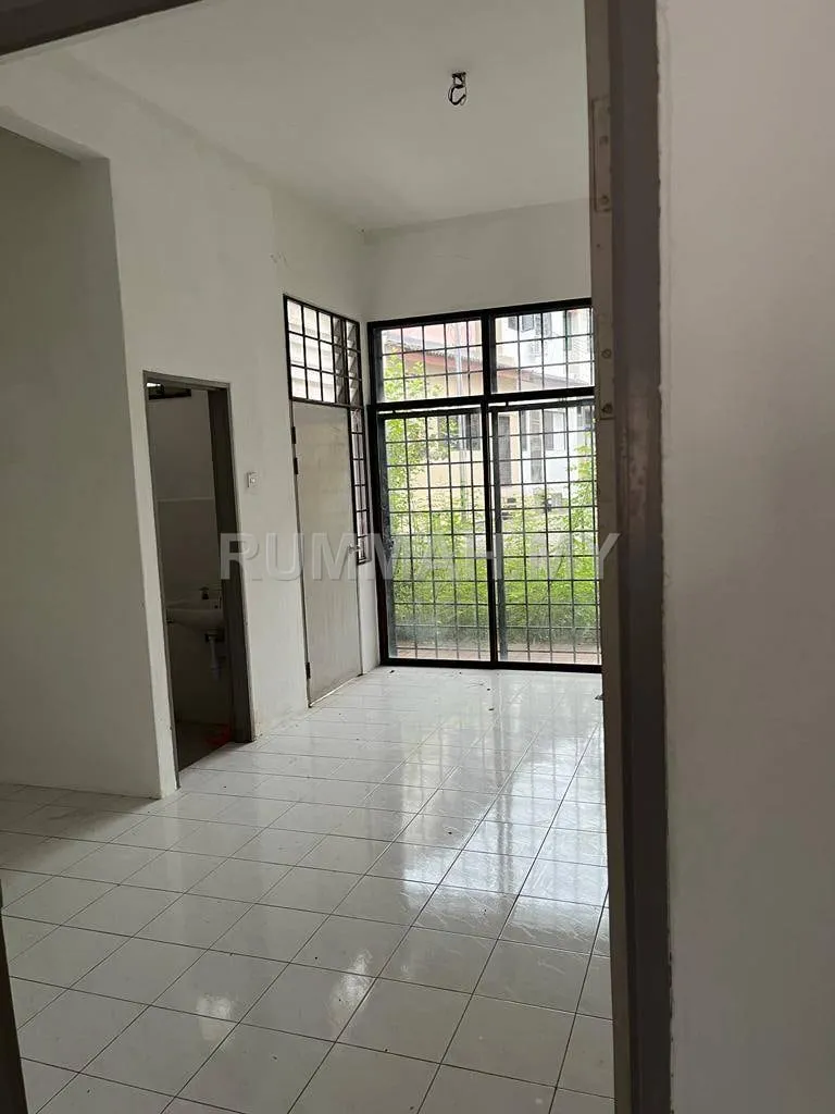 house in Sungai Ara, Penang — photo 2