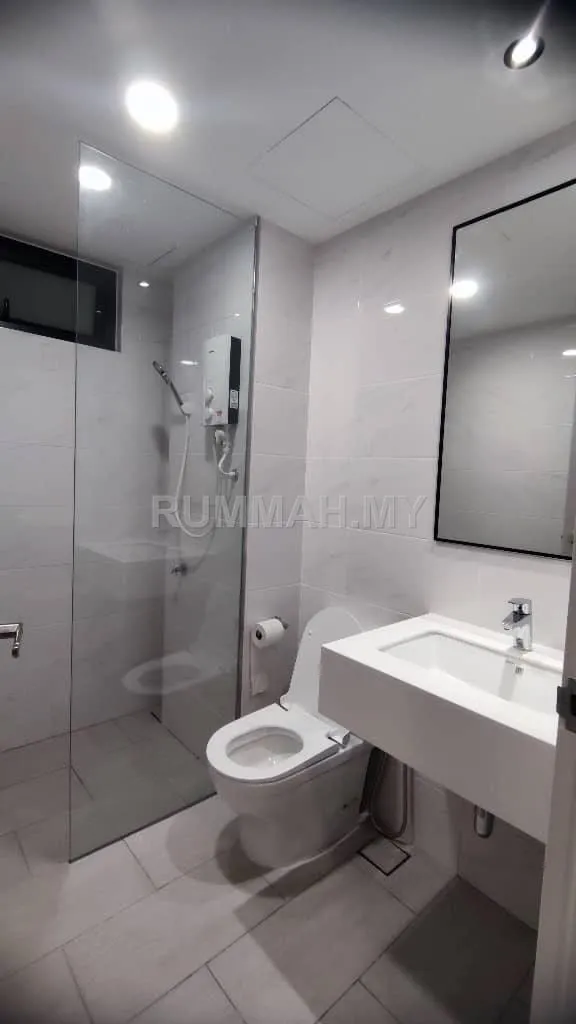 condo in Batu Kawan, Penang — photo 2