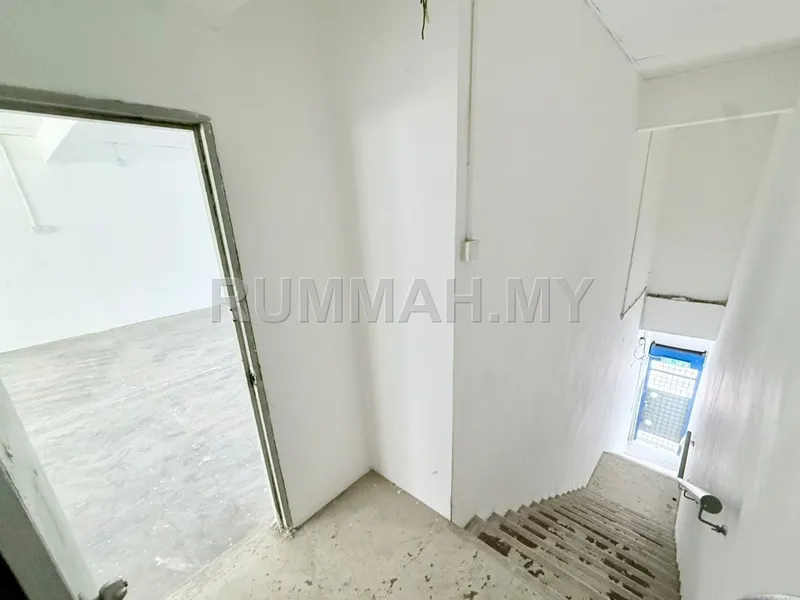 commercial in Perai, Pulau Pinang — photo 3