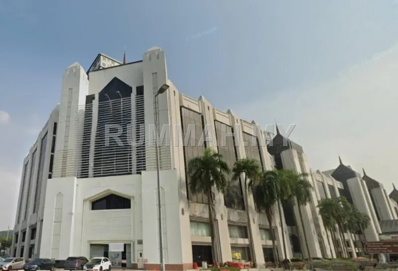 commercial in IOI Business Park Puchong, Selangor for rent — Ground Floor Shop for Rent Facing LDP Opposite IOI Mall