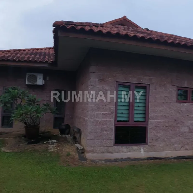 house in Kota Damansara, Selangor — photo 2