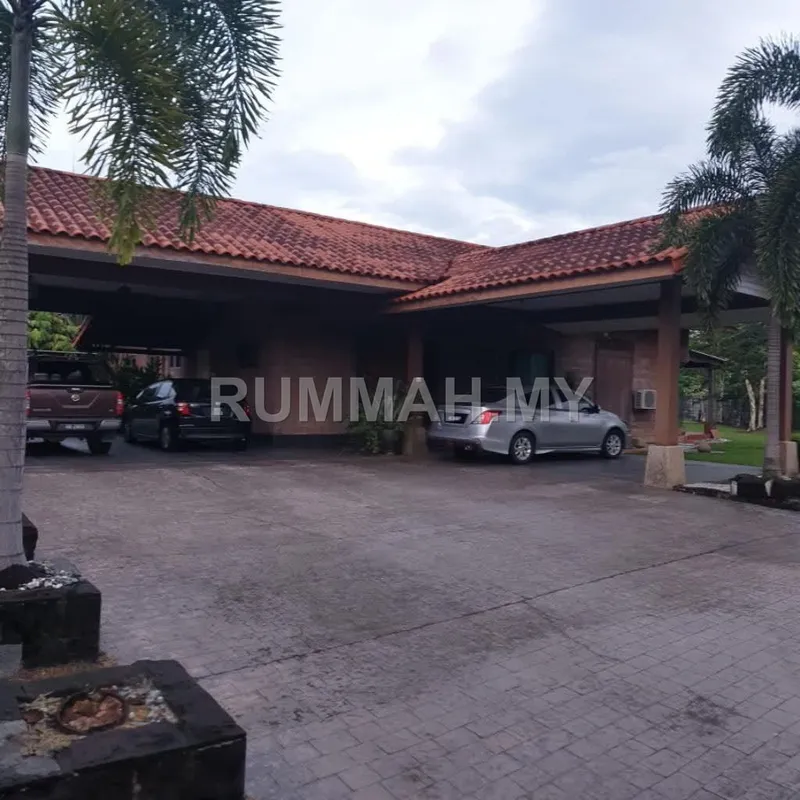 house in Kota Damansara, Selangor — photo 3