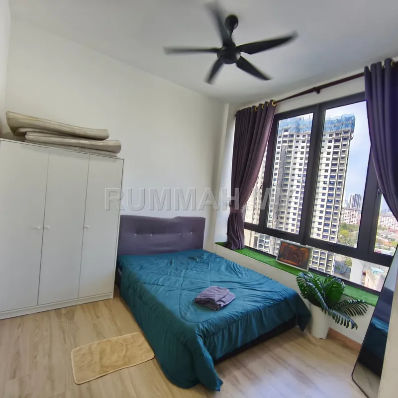 condo in Petaling Jaya, Selangor — photo 3