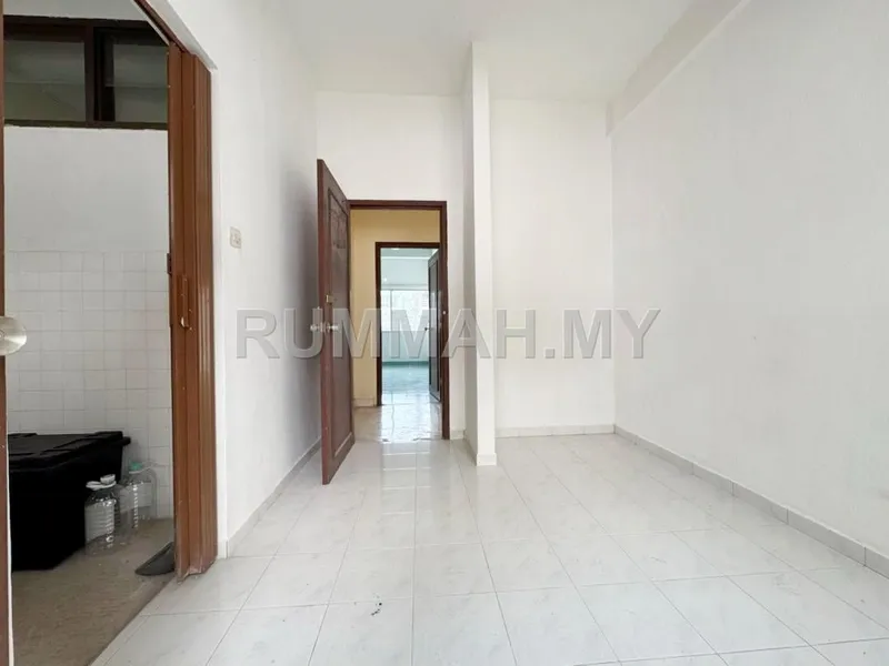 land in Batu Ferringhi, Penang — photo 2