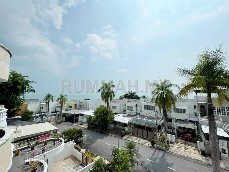 3 Storey Terrace House Changkat Ria Batu Ferringhi Tanjung Bungah
