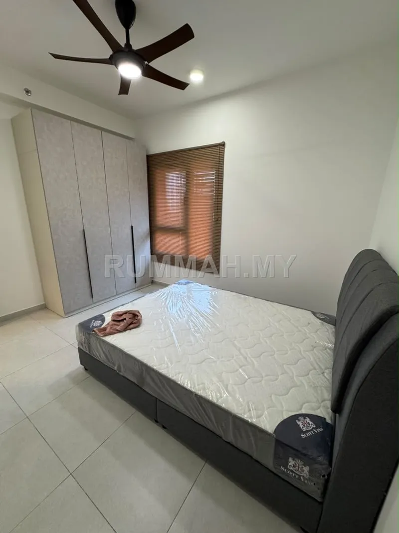 condo in Damansara perdana, Selangor — photo 3