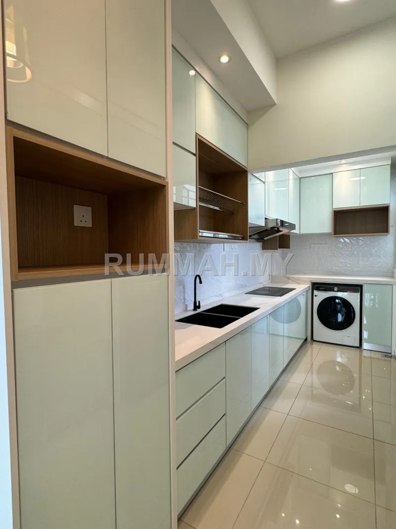 condo in Sungai Ara, Penang — photo 3
