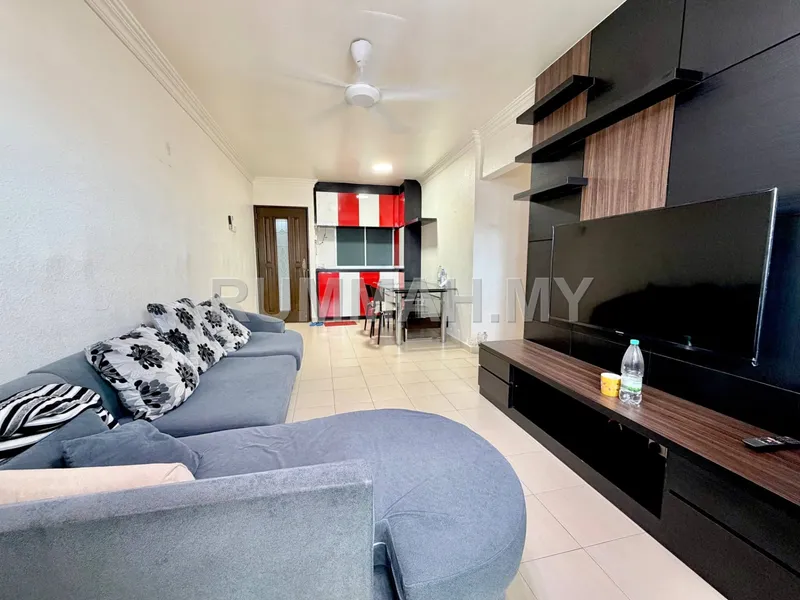 Jelutong Park @ Jelutong with 2 Carpark Fully Renovated 2 Bedrooms Unit For Rent Available now