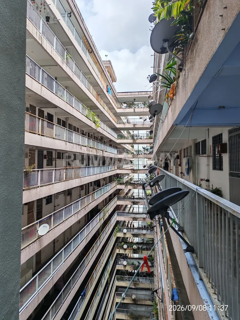 Taman bendera flat