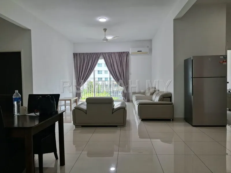 3-bedroom condo in Sungai Ara, Penang for rent — Fiera Vista @ Bayan Lepas, 1450sft, Partially Renovated | SA0710