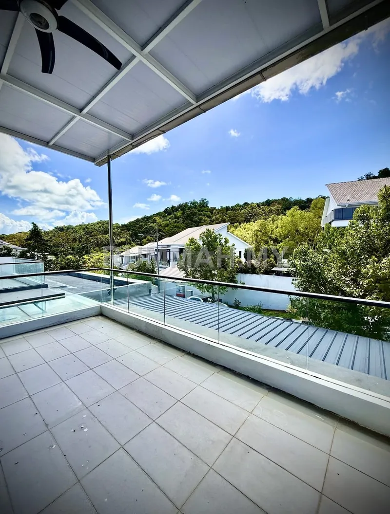 house in Batu Maung, Penang — photo 3