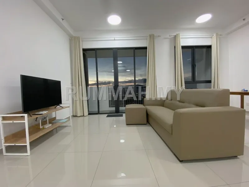 M-Vista Serviced Residence Middle Floor Seaview 1201sf 3CP Fully Renovated Batu Maung