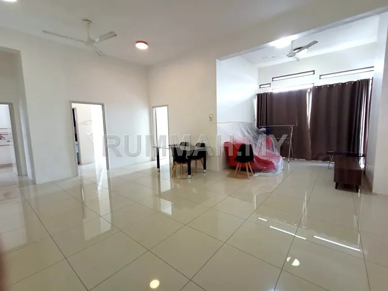 4-bedroom condo in George Town, Penang for sale — Edge 360 Condominium Super Low Density Bukit Dumebar