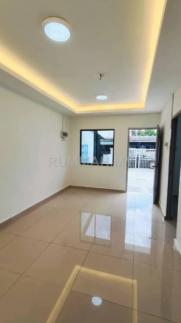 house in skudai, Johor — photo 3