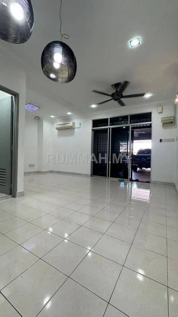 house in Kepala Batas, Penang — photo 3