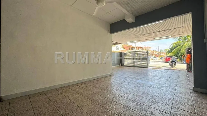 house in Kepala Batas, Penang — photo 2