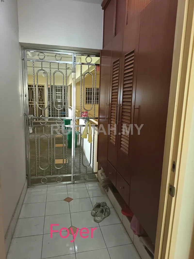 condo in Greenlane, Penang — photo 2