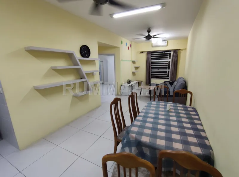 condo in Puchong, Selangor — photo 2