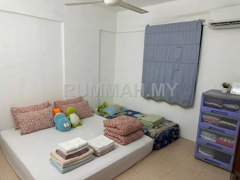 condo in Jelutong, Penang — photo 3